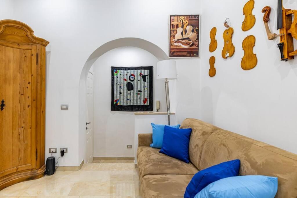 Stradivari Suite Roma Exteriör bild