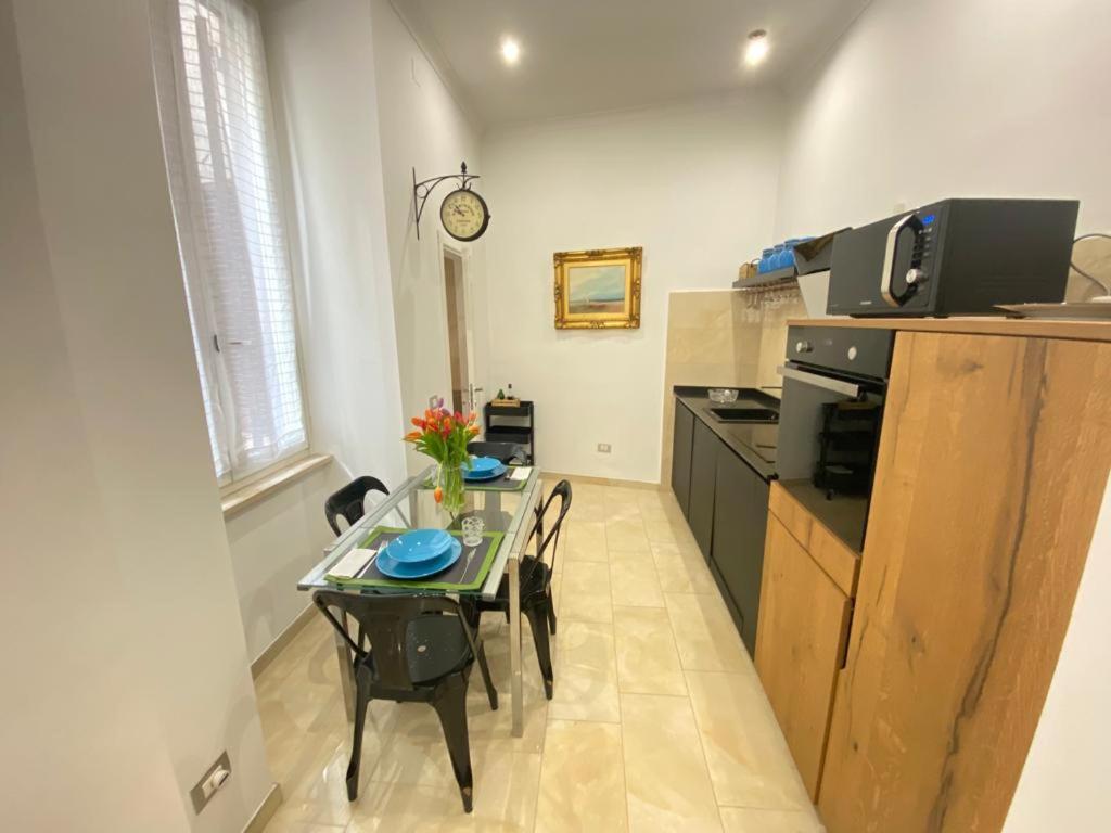 Stradivari Suite Roma Exteriör bild